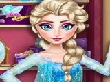 Play Elsa Closet Challenge