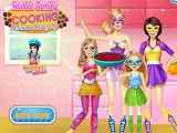 Play Barbie Family cooking Berry Pie